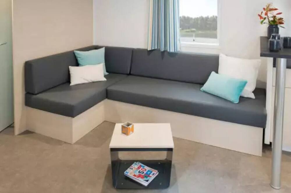 Photo of Livingroom in Mesnard-la-Barotiere