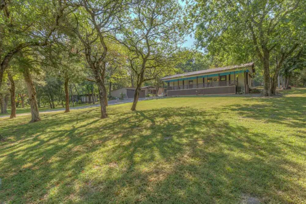 Photo of Outdoor in Hulbert