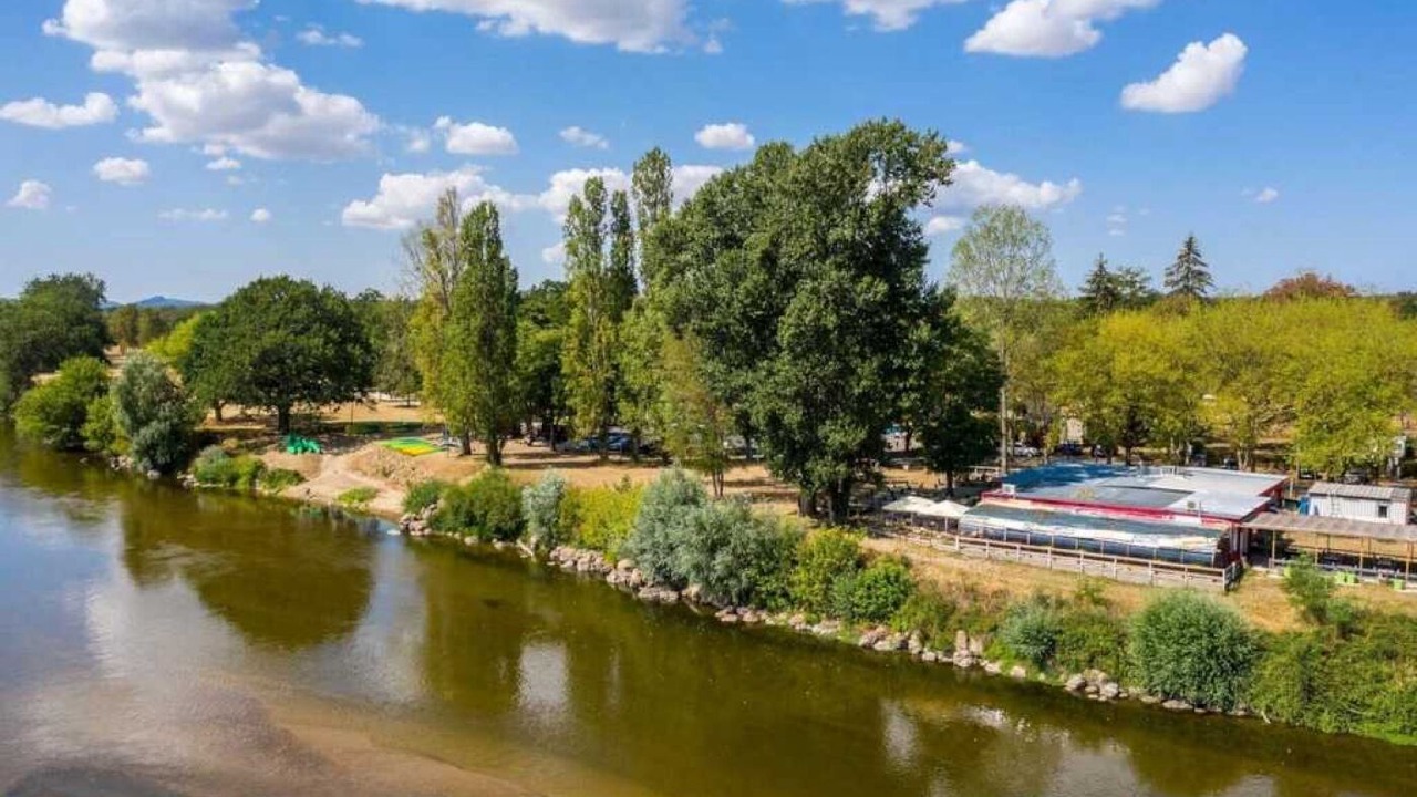 Photo of Others in Bannay