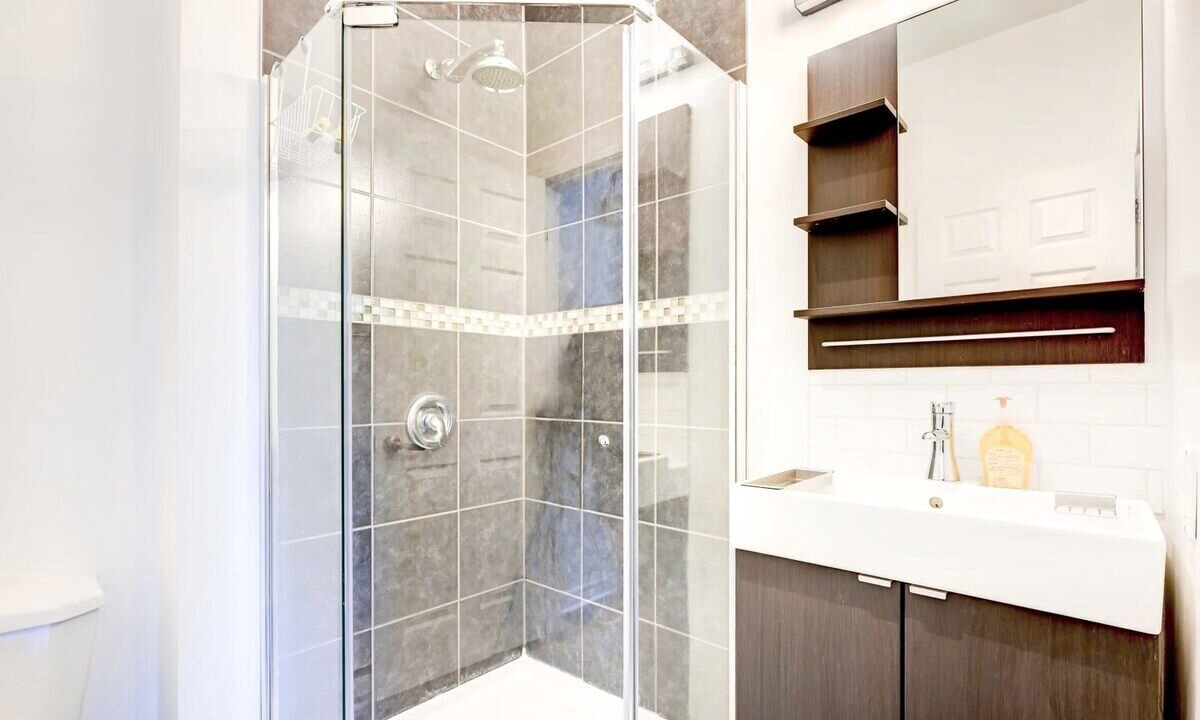 Photo of Bathroom in Plateau Mont Royal