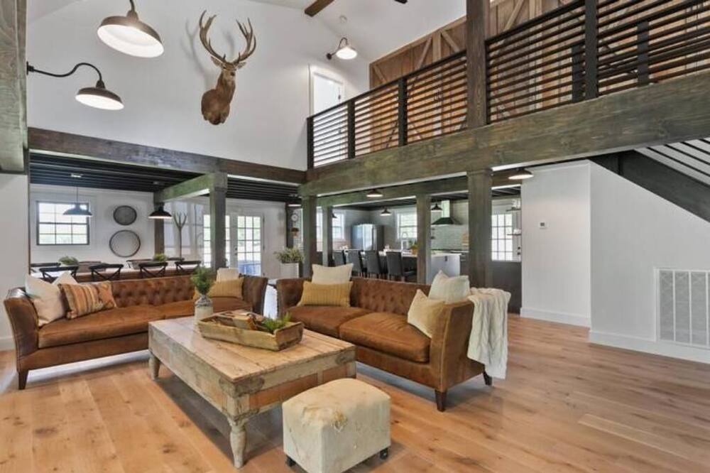 Photo of Livingroom in Franklin