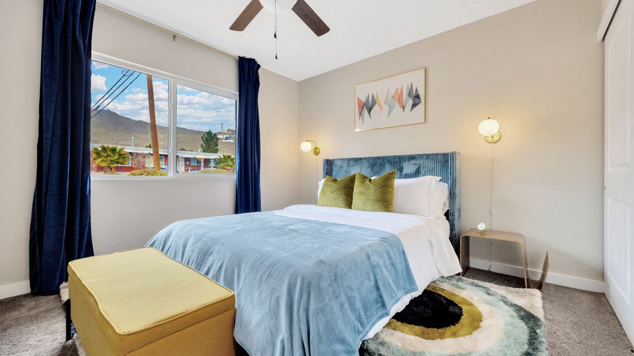 Photo of Bedroom in Mission Hills South