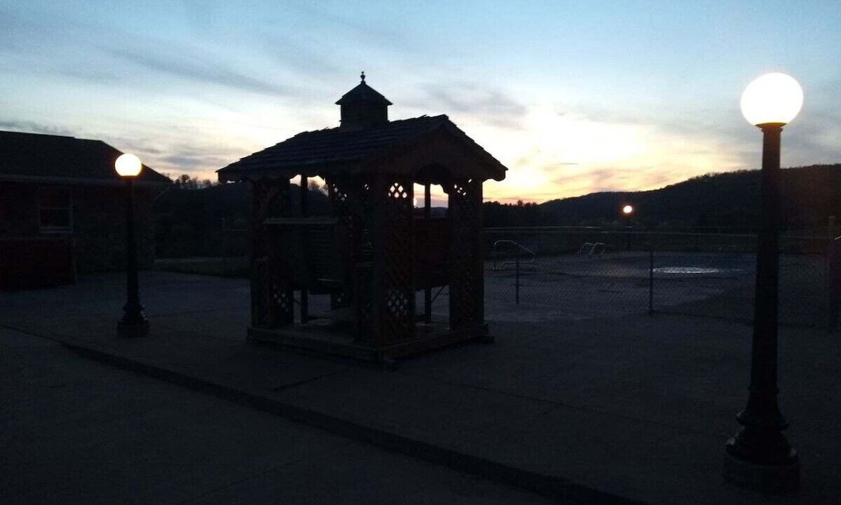 Photo of Outdoor in Turtlepoint