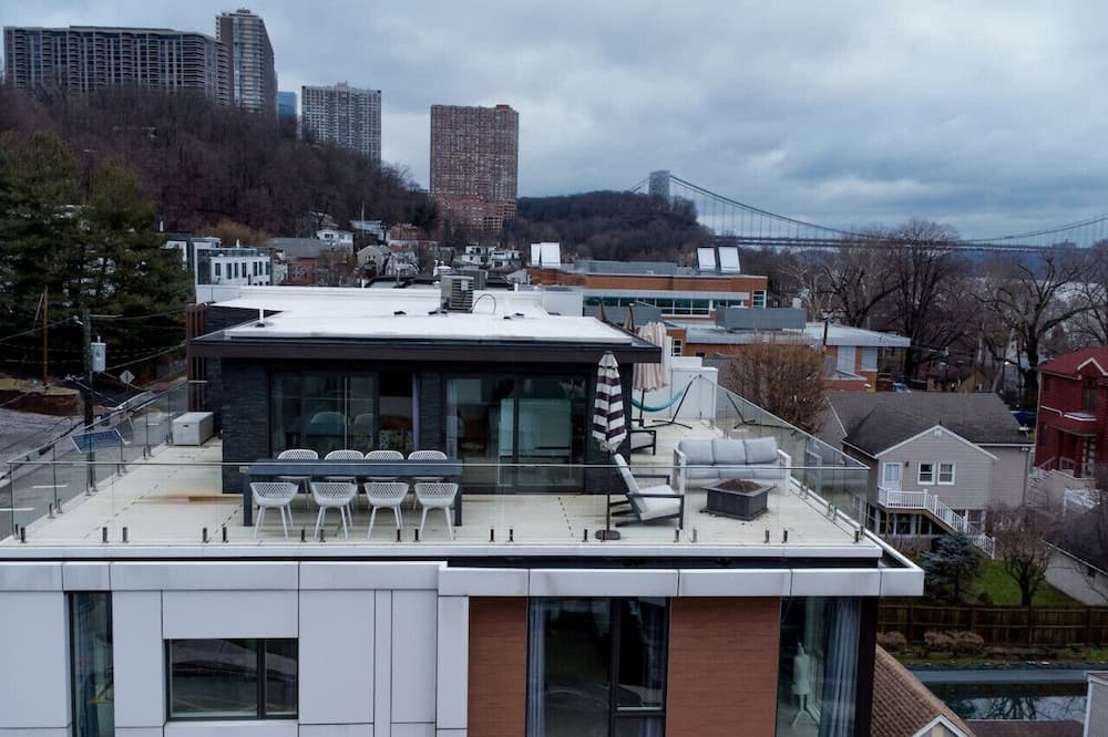 Photo of Others in Edgewater