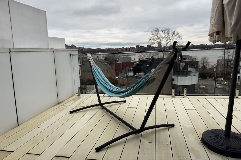 Photo of Outdoor in Edgewater