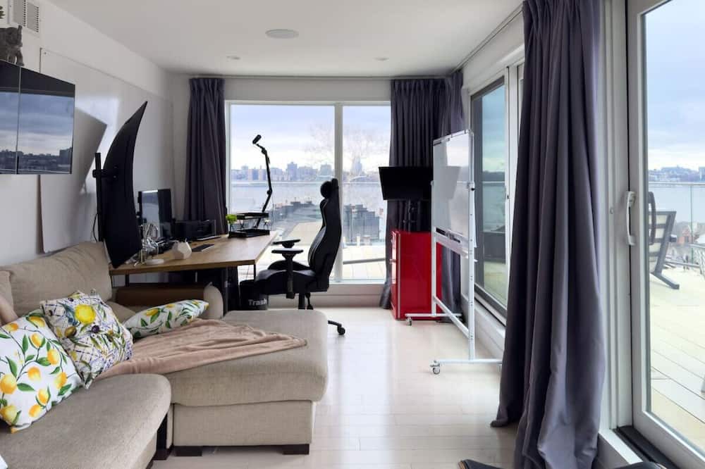 Photo of Others in Edgewater