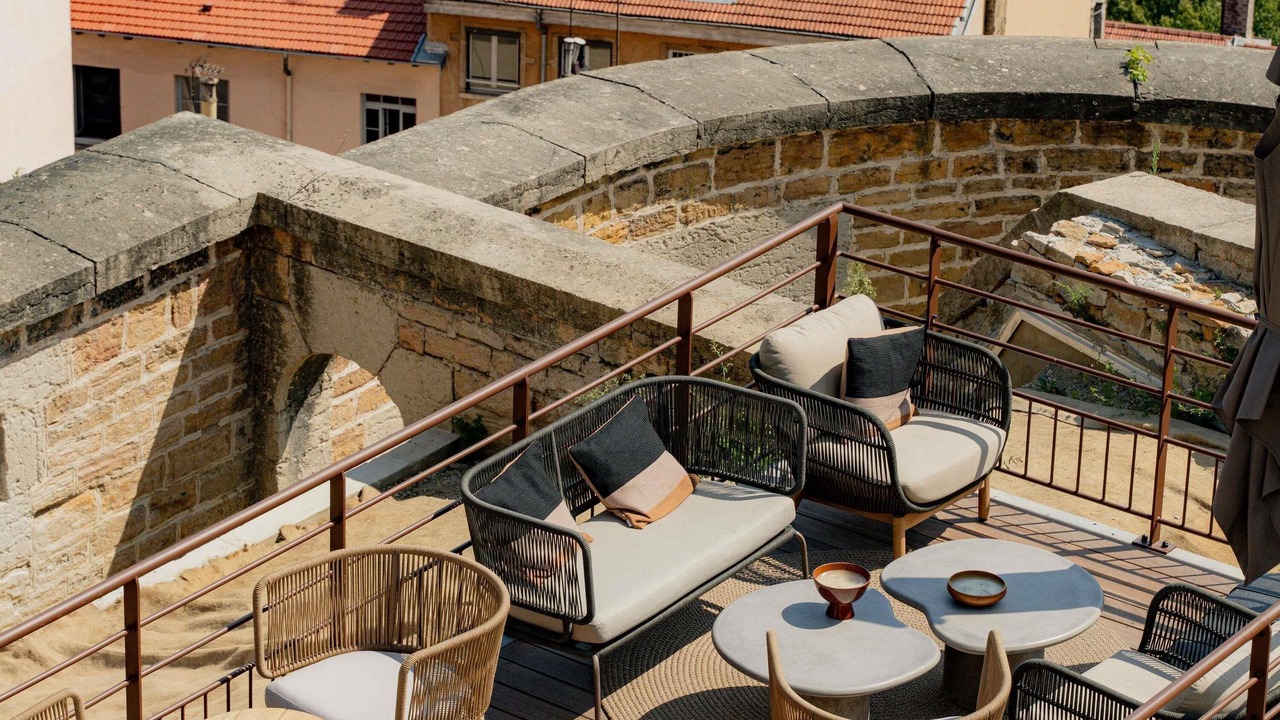 Photo of Outdoor in Griffon - Royale