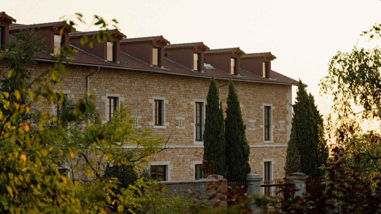 Photo of Outdoor in Griffon - Royale