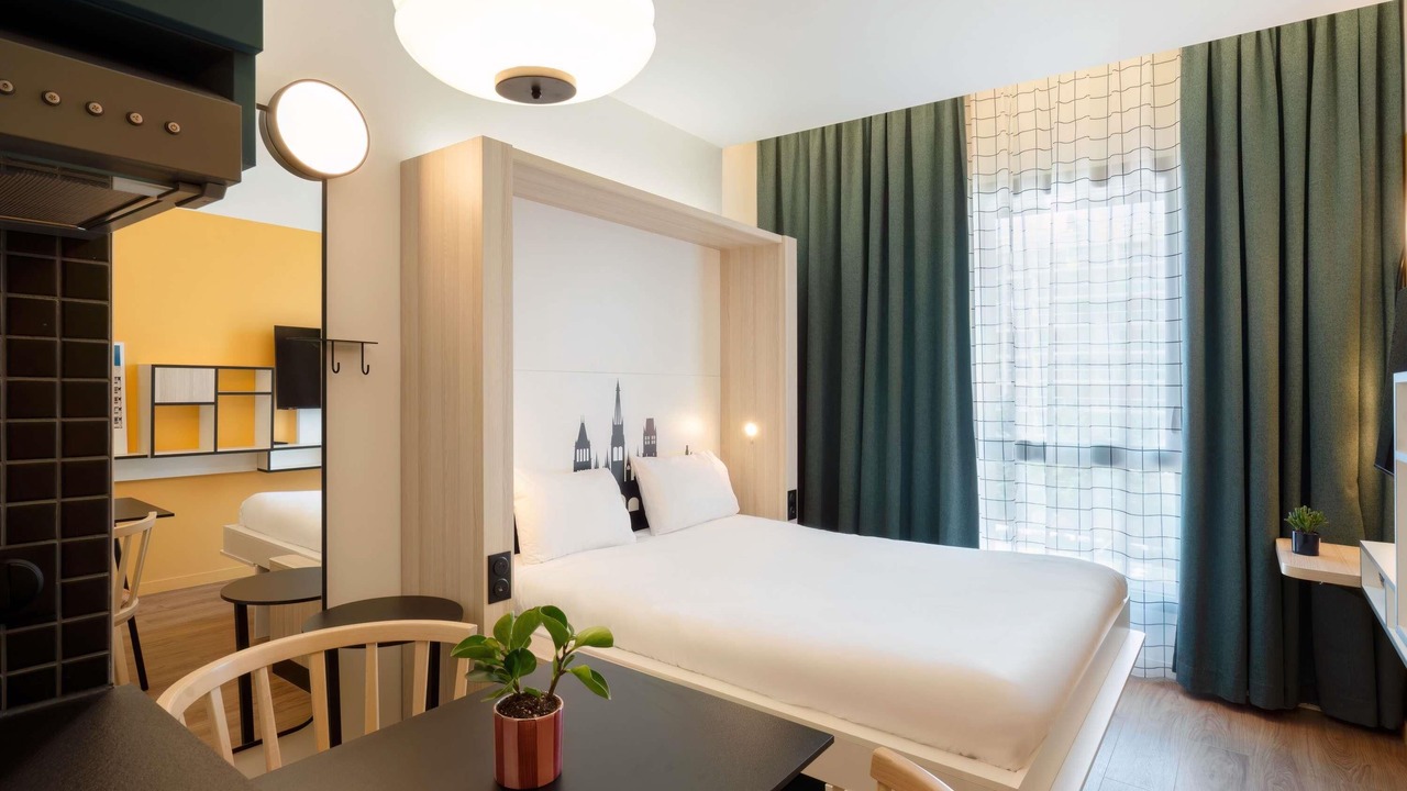 Photo of Bedroom in Quartier Vieux Marche-Cathedrale