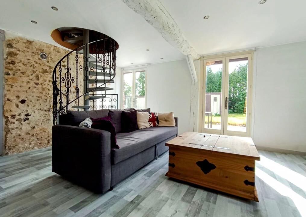 Photo of Livingroom in Bourth