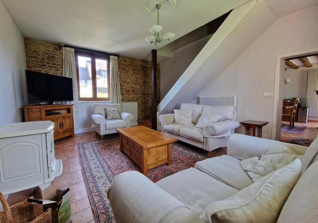 Photo of Others in Fay