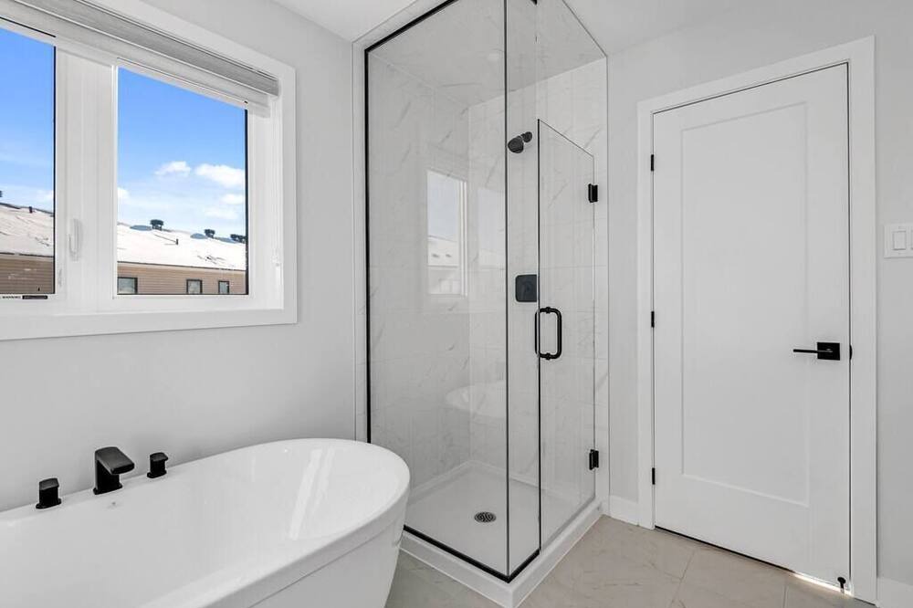 Photo of Bathroom in Cardinal Creek