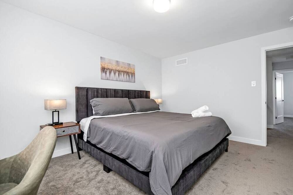 Photo of Bedroom in Cardinal Creek