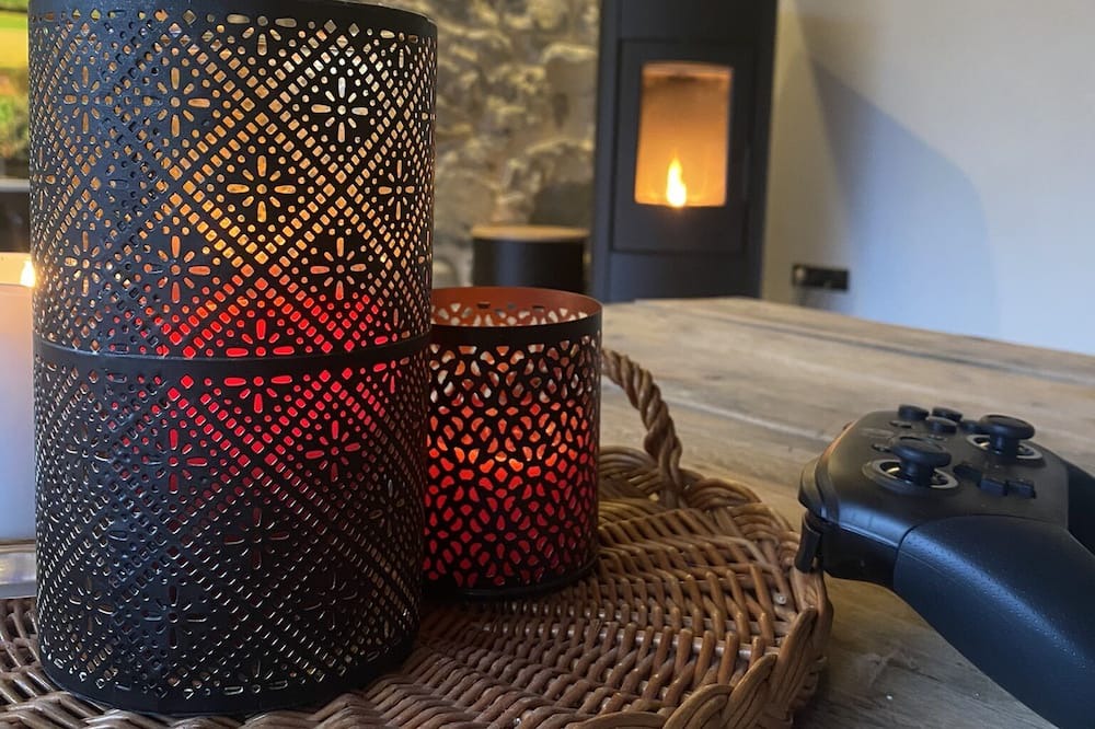 Photo of Others in Montserie