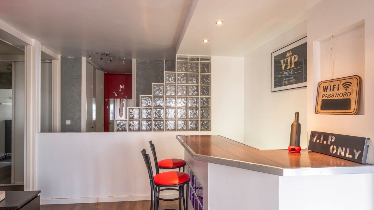 Photo of Kitchen in Quartier Saint-Clement - Jardin des Plantes