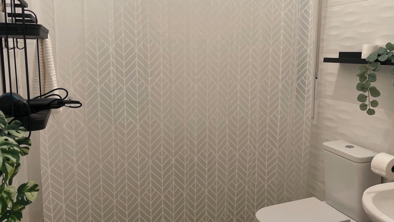 Photo of Bathroom in Mentrida