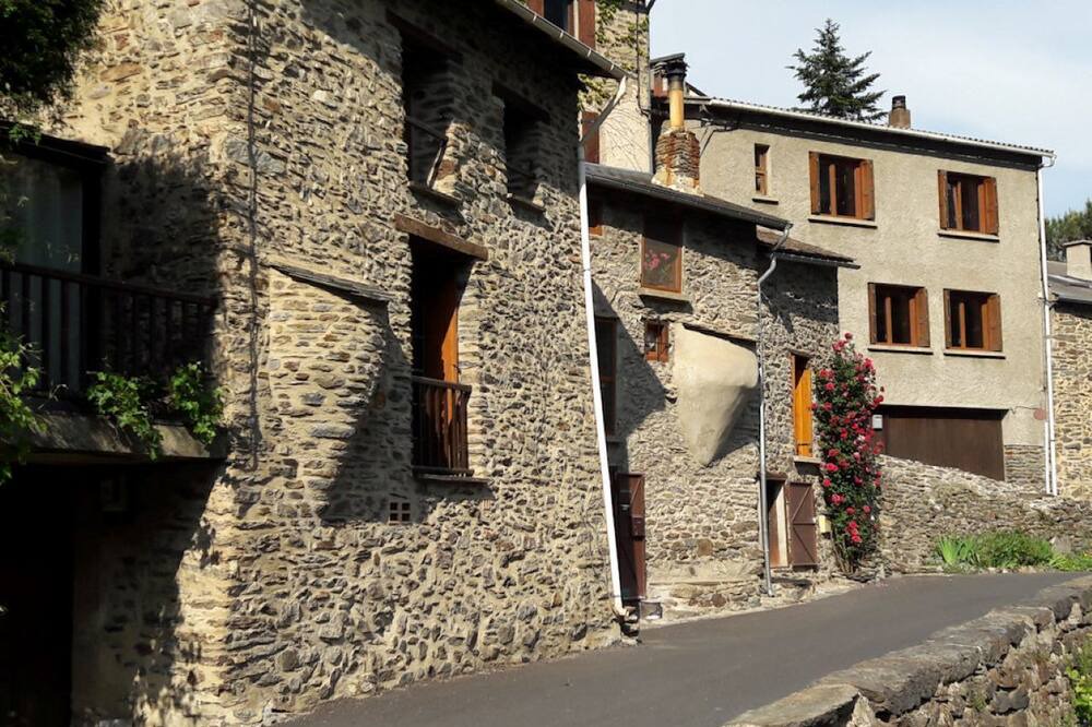 Photo of Outdoor in Nohedes