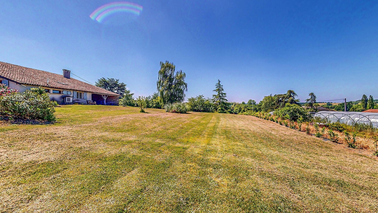 Photo of Outdoor in Armillac