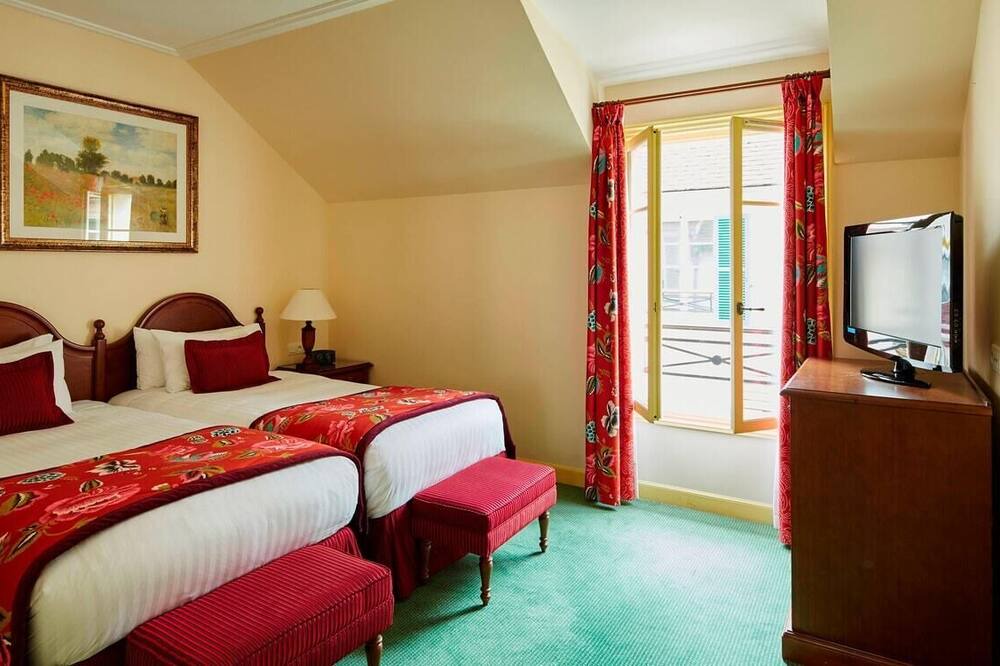 Photo of Bedroom in Bailly-Romainvilliers