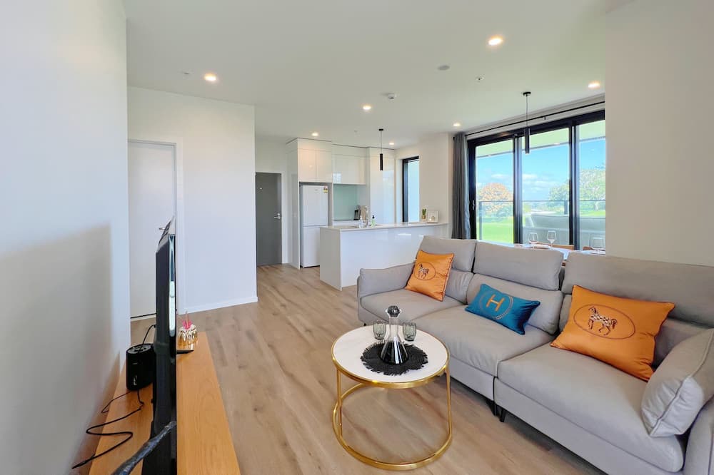 Photo of Livingroom in Greenlane - Ellerslie