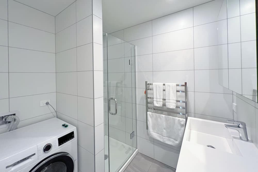 Photo of Bathroom in Greenlane - Ellerslie