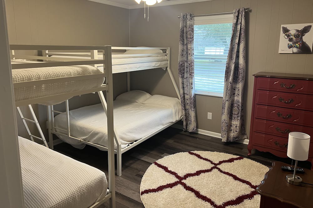Photo of Bedroom in Etoile