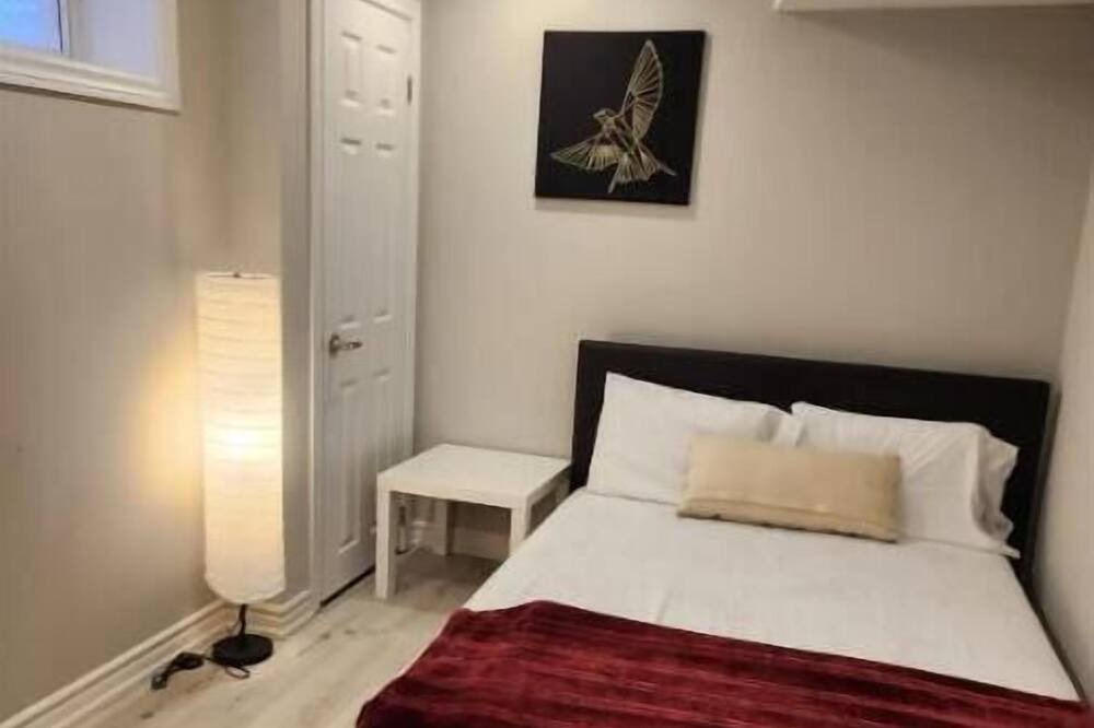 Photo of Bedroom in Oshawa