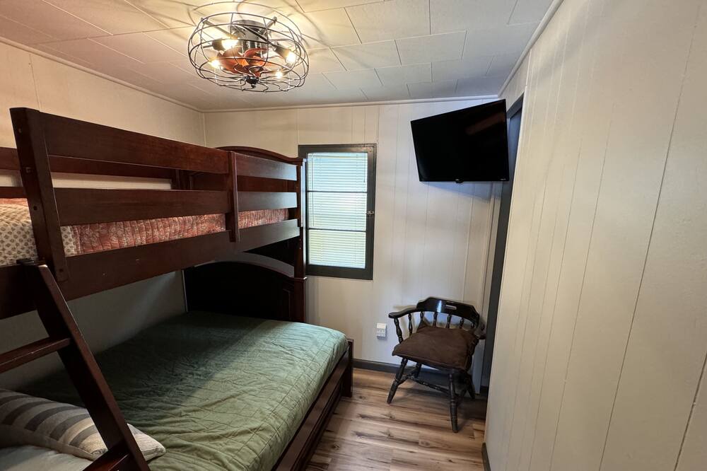 Photo of Bedroom in St. Helen