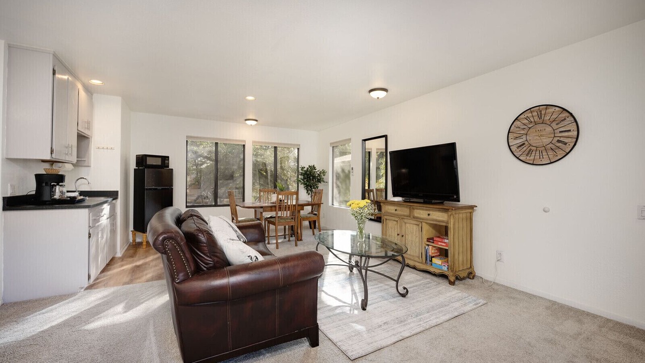 Photo of Livingroom in Granite Bay