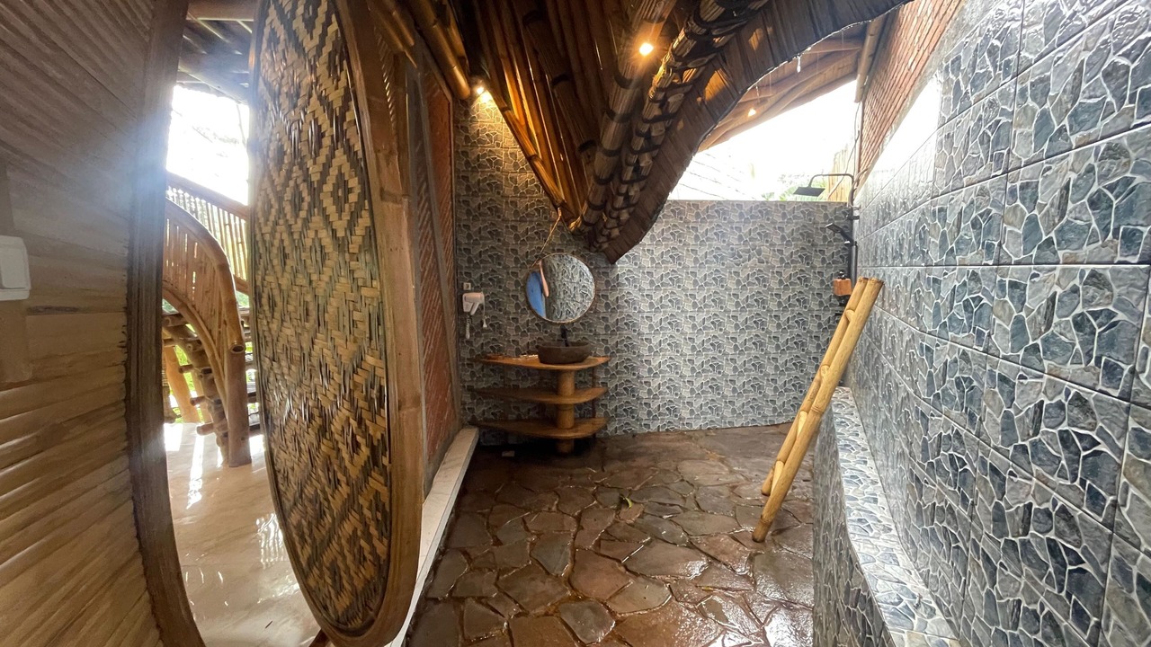 Photo of Patio Balcony in Kalipuro