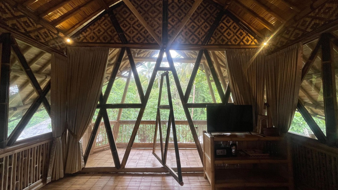 Photo of Patio Balcony in Kalipuro