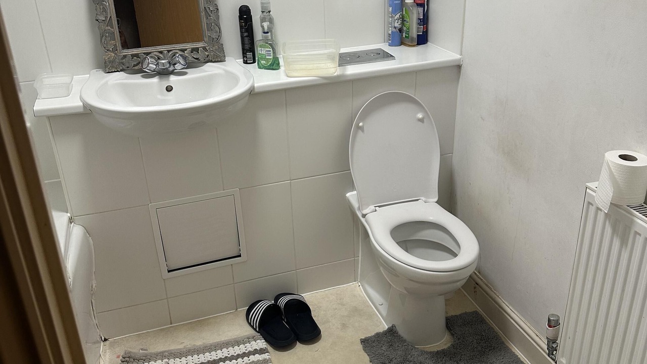 Photo of Bathroom in Greenhithe