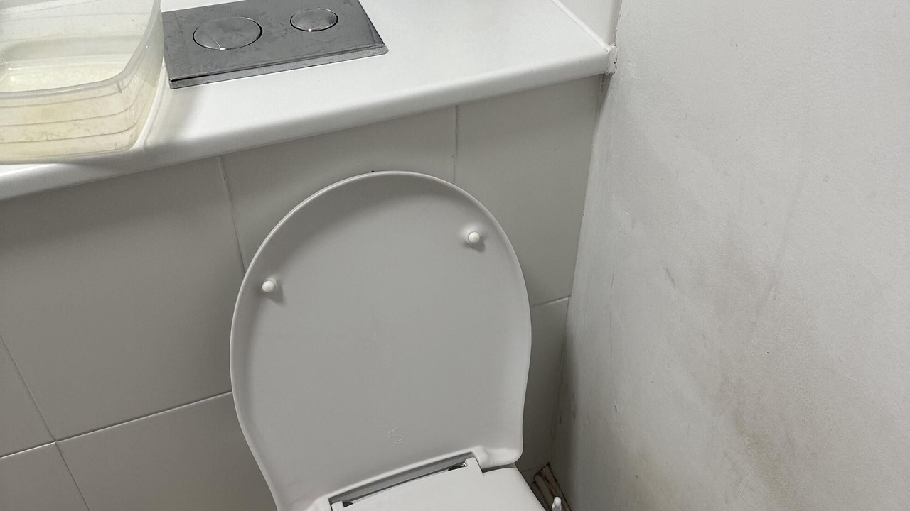 Photo of Bathroom in Greenhithe