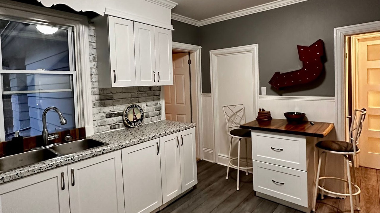 Photo of Kitchen in Inner Harbour