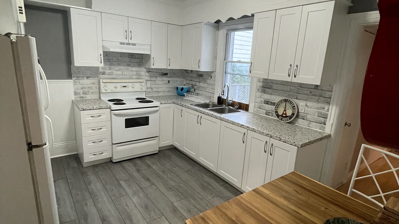 Photo of Kitchen in Inner Harbour