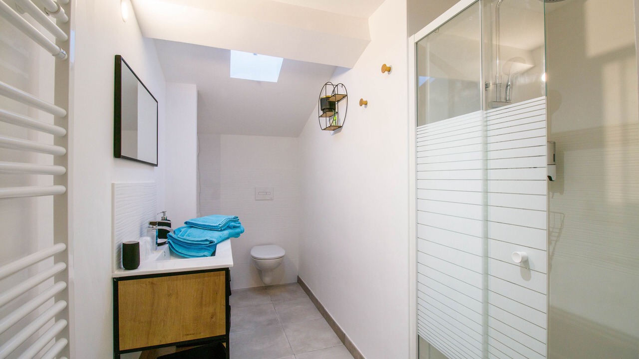 Photo of Bathroom in Castelnaudary