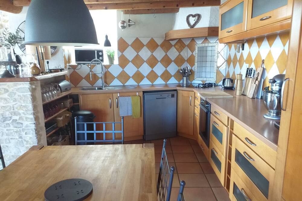 Photo of Kitchen in Orsan
