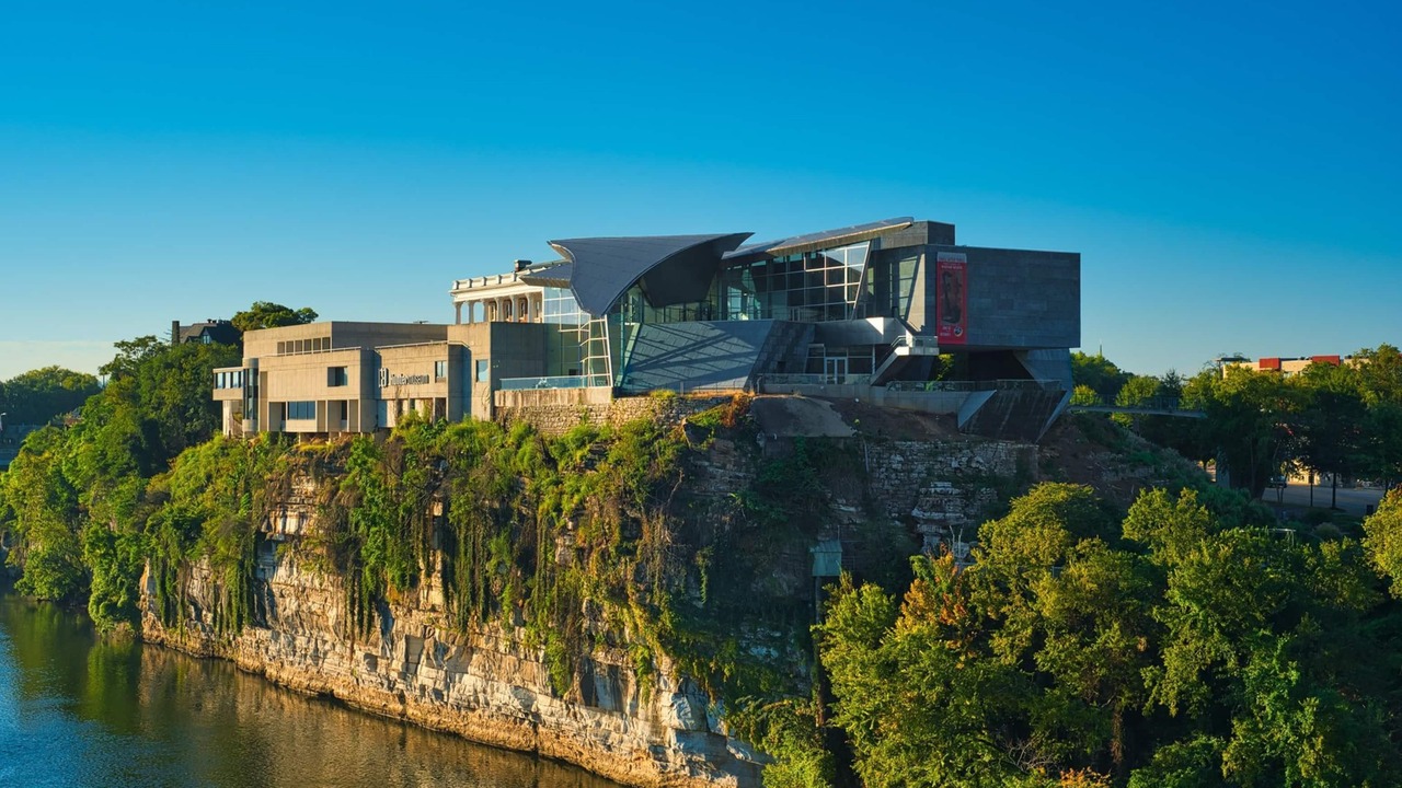Photo of Others in Downtown Chattanooga