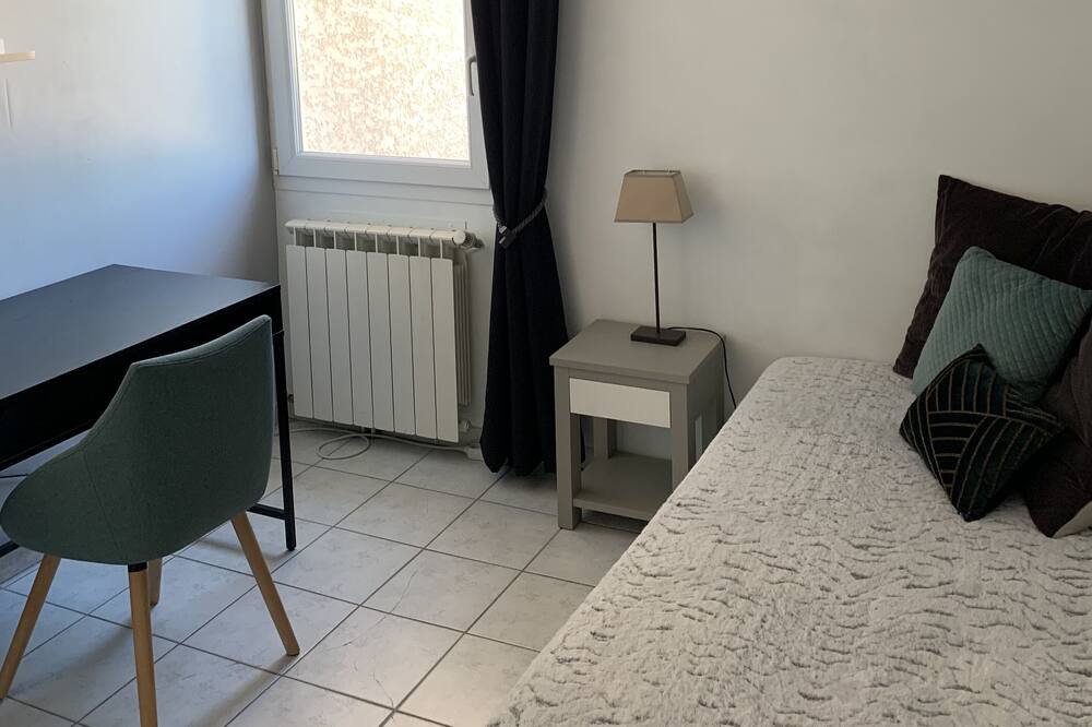 Photo of Bedroom in Saint-Gely-du-Fesc
