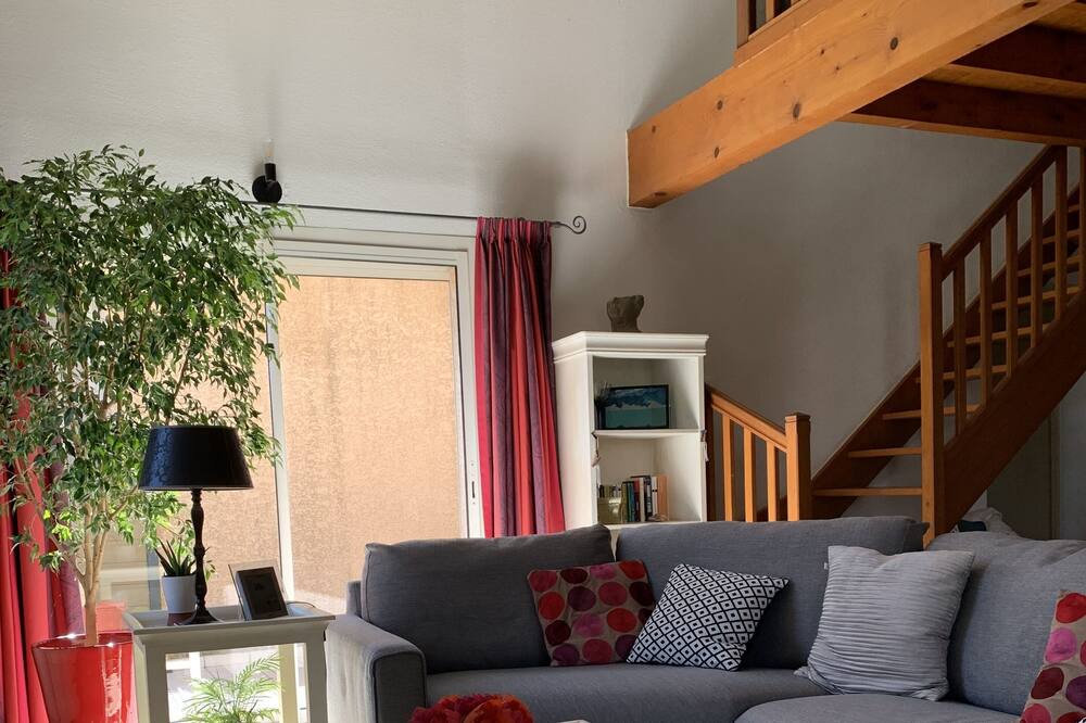 Photo of Livingroom in Saint-Gely-du-Fesc