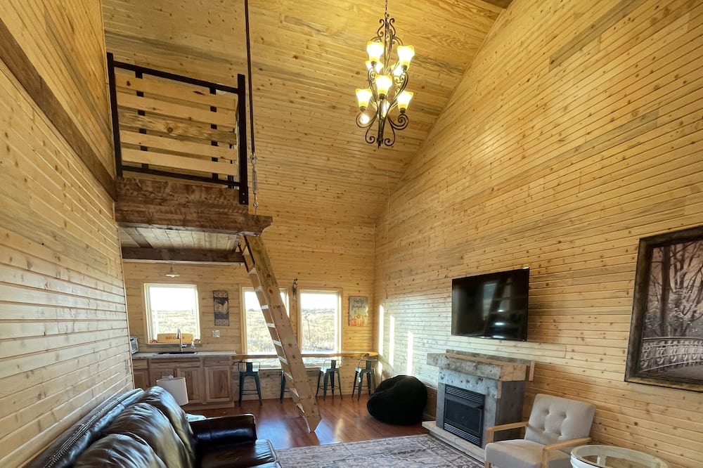 Photo of Livingroom in Sycamore