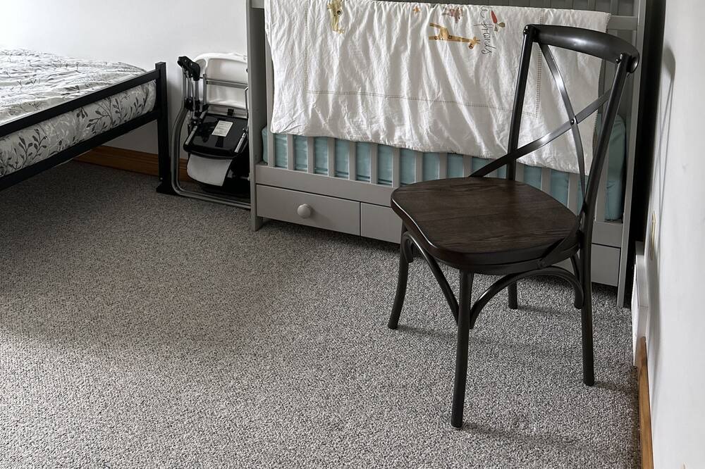 Photo of Bedroom in Straffordville