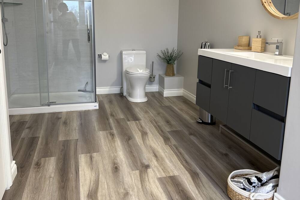 Photo of Bathroom in Straffordville