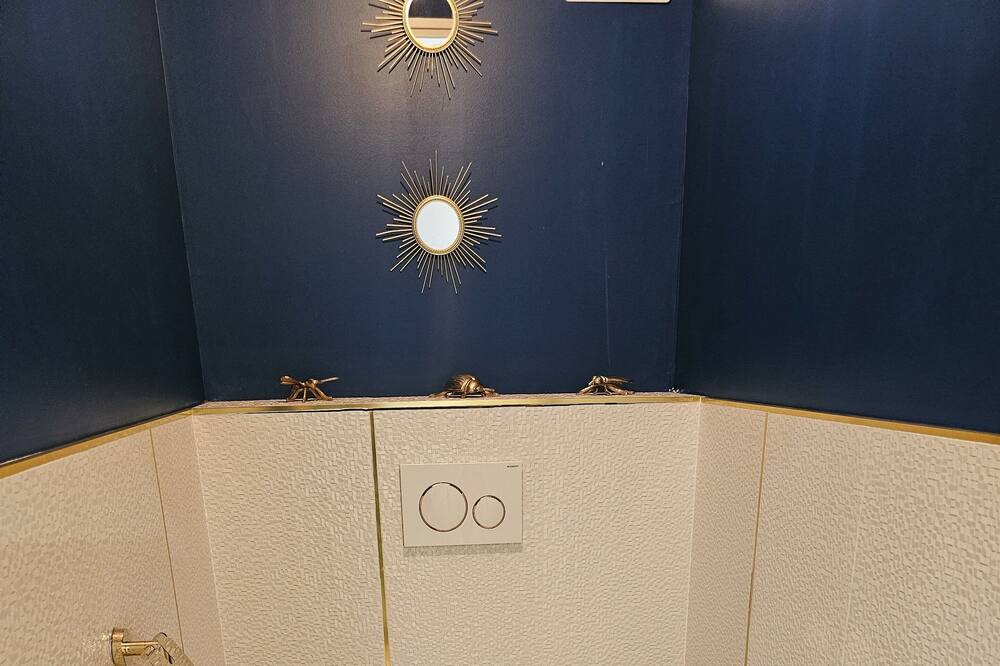 Photo of Bathroom in Bourbourg