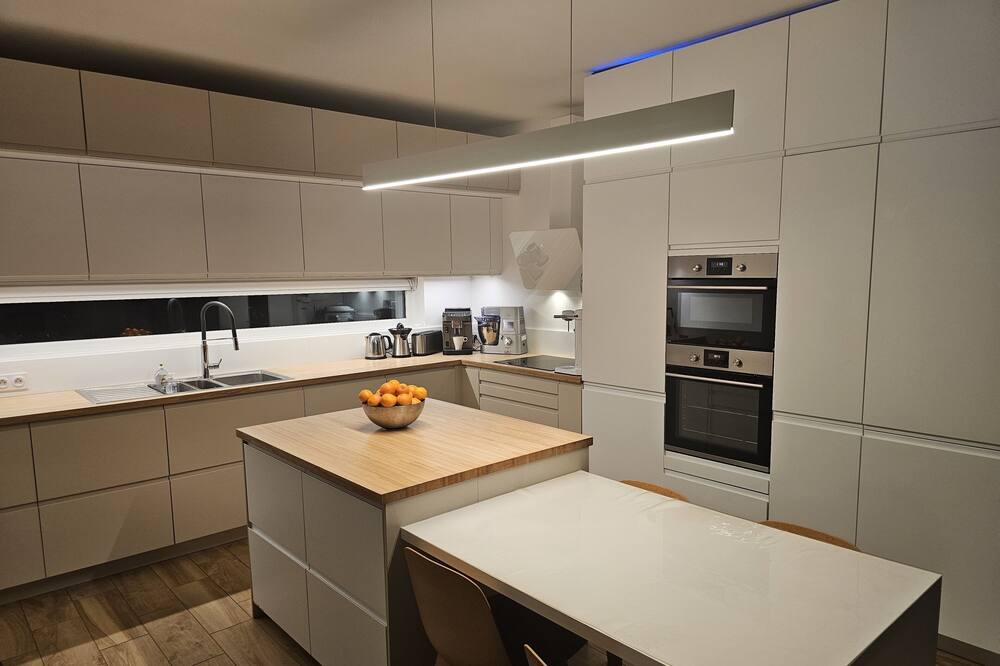 Photo of Kitchen in Bourbourg