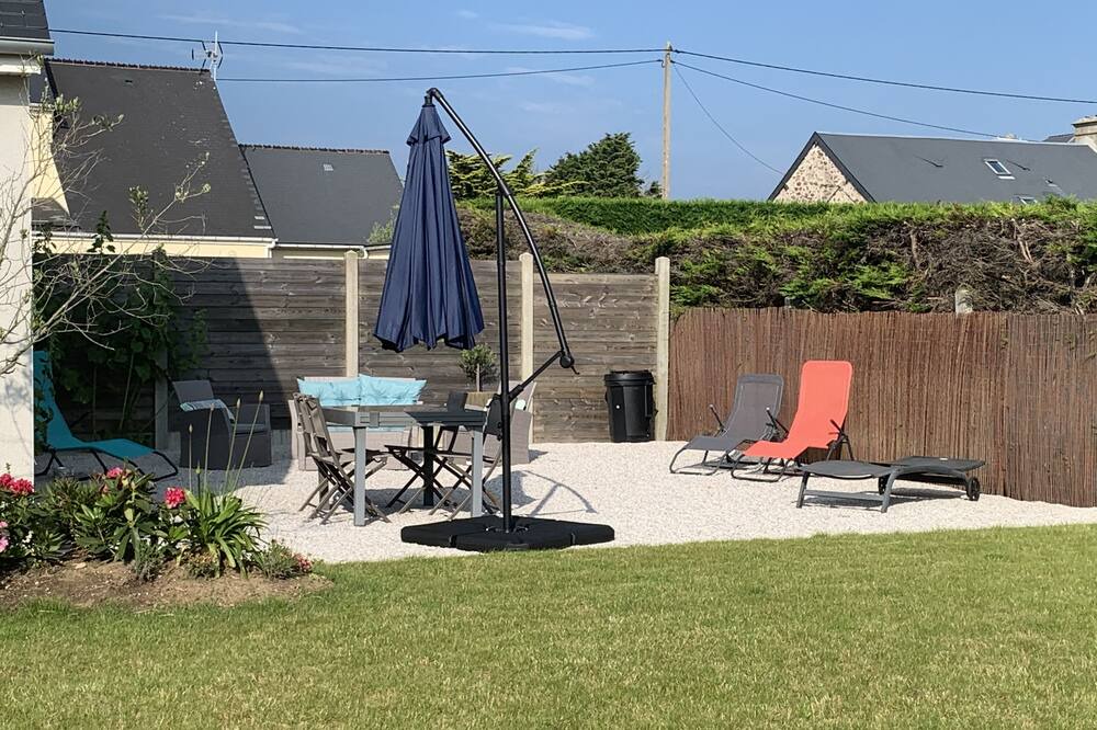 Photo of Patio Balcony in Cotentin Peninsula