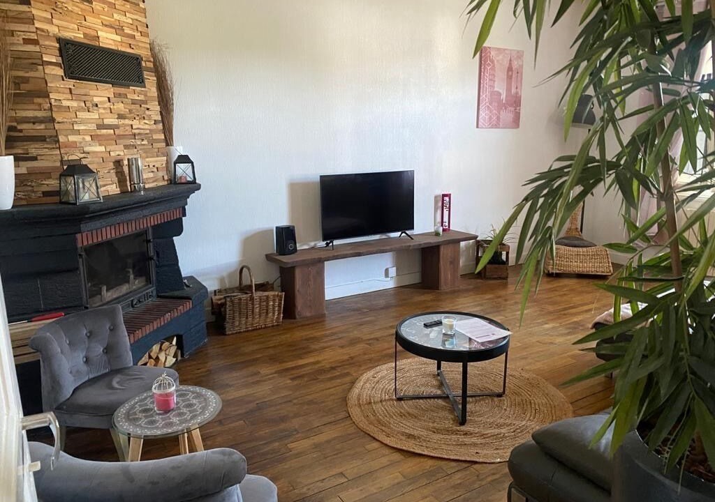 Photo of Livingroom in Maille