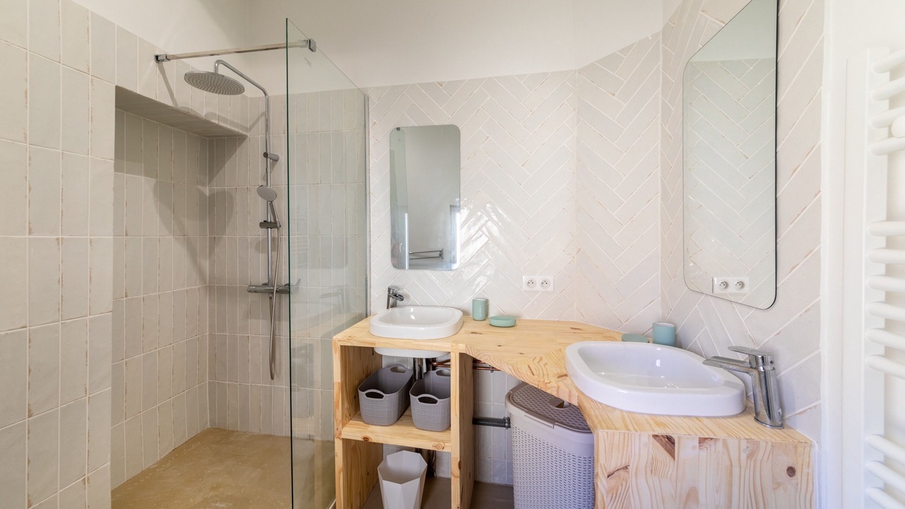 Photo of Others in Agen