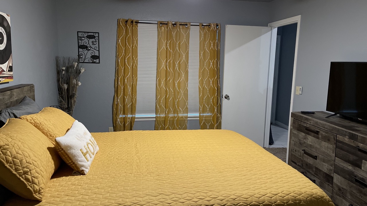 Photo of Bedroom in Midwest City