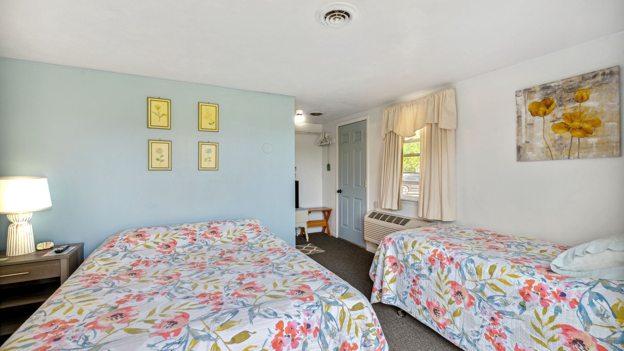 Photo of Bedroom in Hudson
